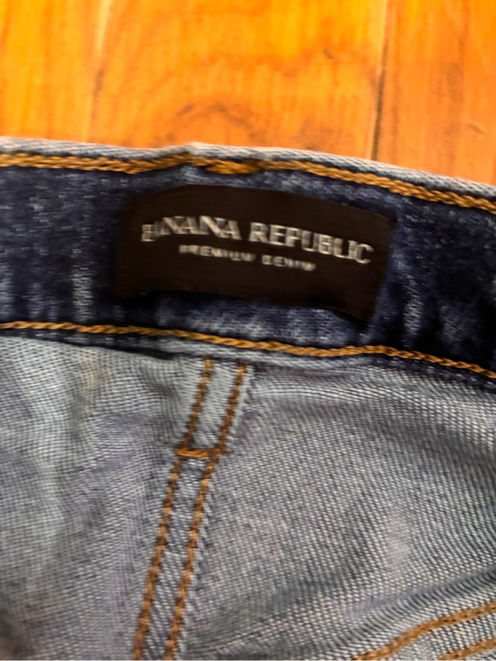 GAP Men's Light Blue Denim Jeans with Contrast Stitching